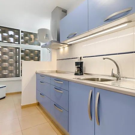 Apartment Living *